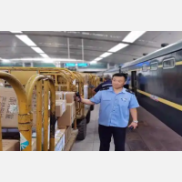 中欧班列中通道累计通行量突破2万列